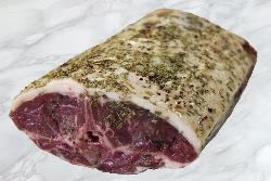 Produktfoto zu Lamm-Rücken im Gewürzmantel