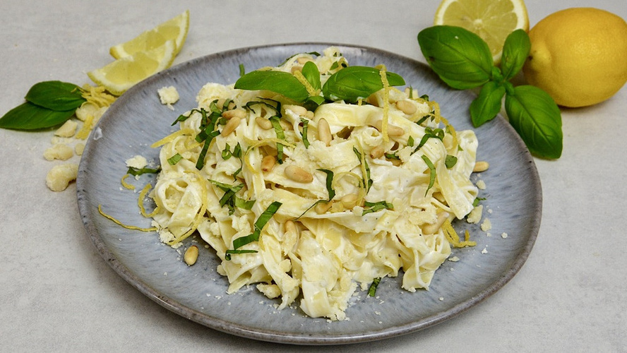 Rezeptbild für Pasta mit Zitronen-Ricotta und Basilikum