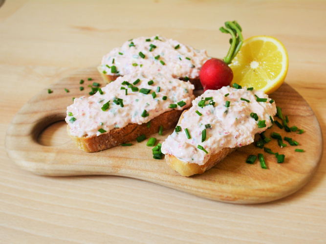 Rezeptbild für Radieschen-Käsecreme
