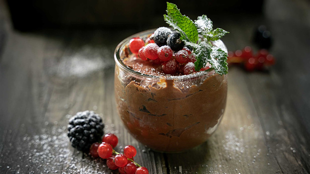 Rezeptbild für Mousse au chocolat mit Orangenfilets