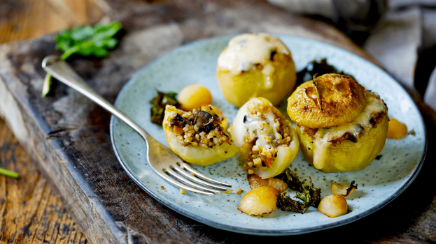 Rezeptbild für Gefüllter Kohlrabi aus dem Ofen