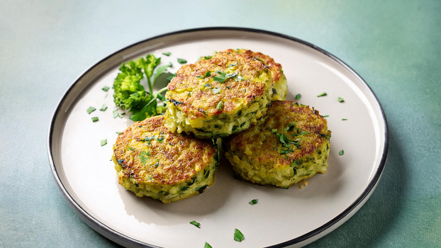 Rezeptbild für Pastinaken-Zucchini-Taler