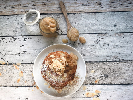 Rezeptbild für Bananen-Pancakes mit Birnenkompott