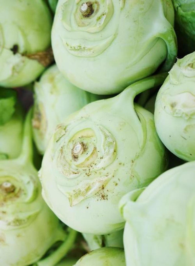 Produktfoto zu Kohlrabi groß, ohne Grün (2. Wahl)