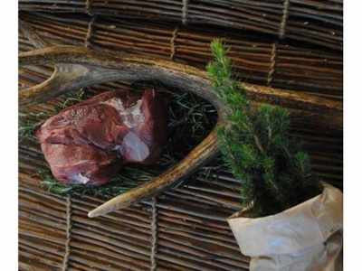 Produktfoto zu Hirschbraten, ohne Knochen